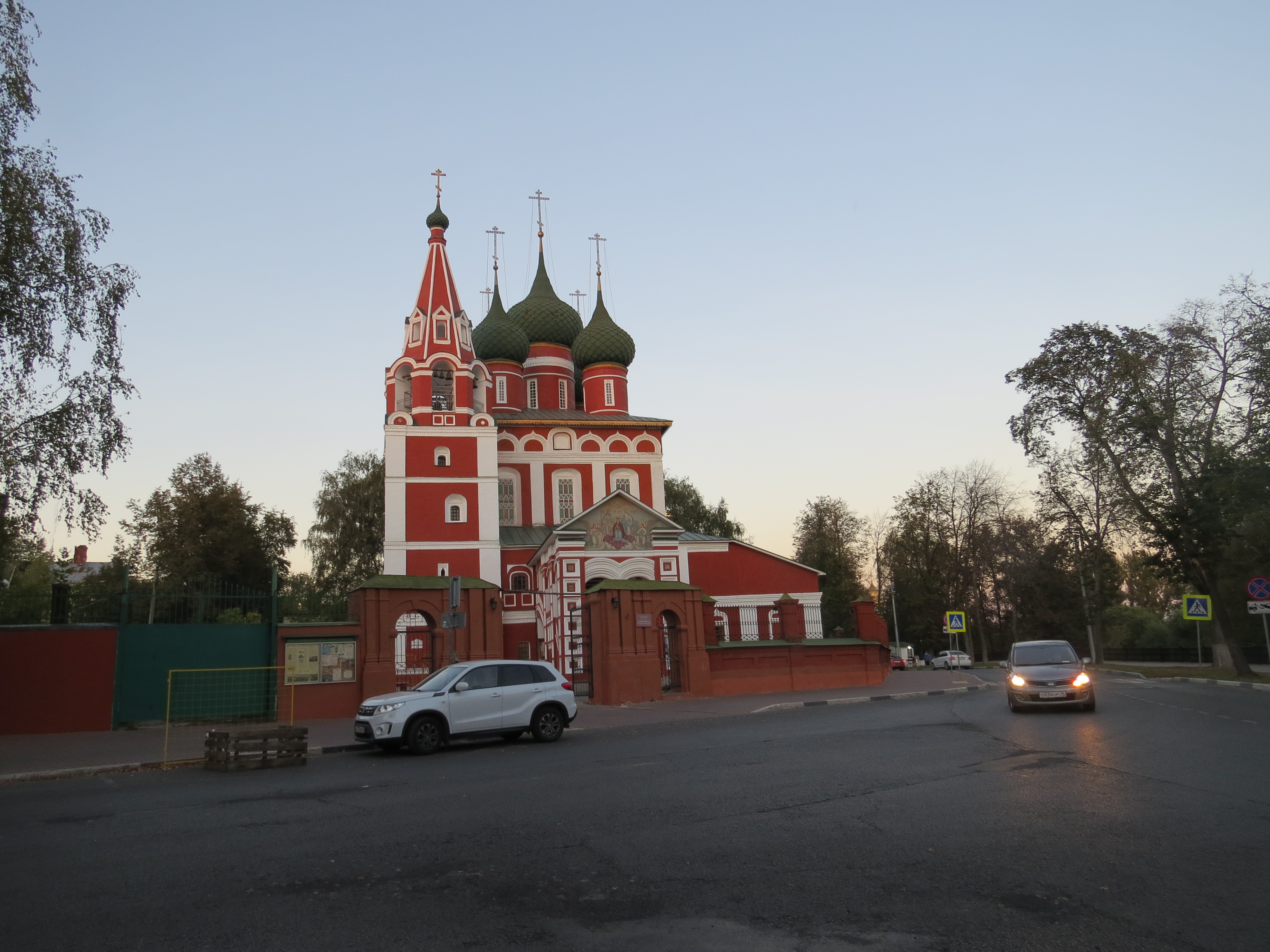 Изображение галереи