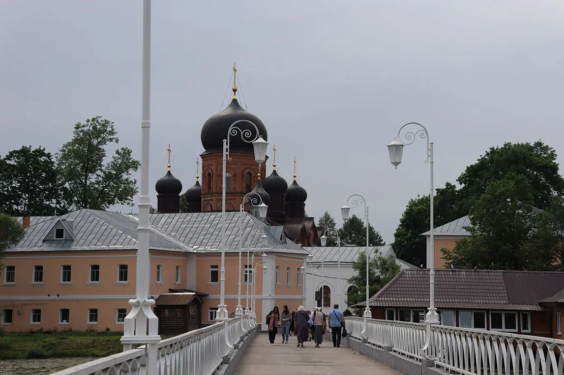 Изображение галереи