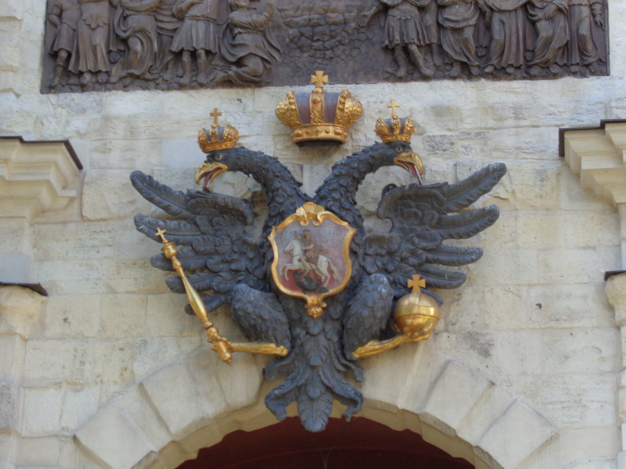 Летний Петербург и Великий Новгород (4 дня)