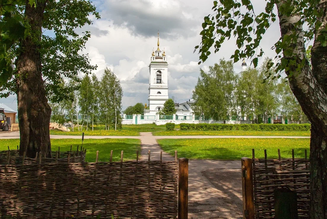 Изображение галереи