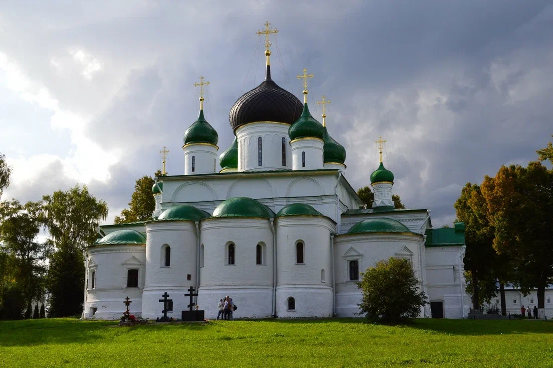 Изображение галереи